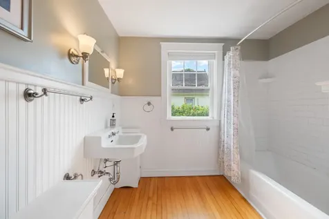 140 Talbot Avenue Rockland ME 04841