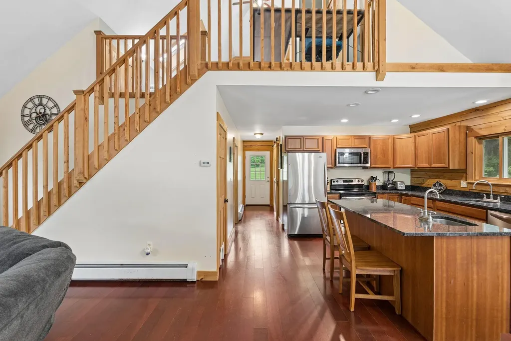 63 Upper Narrows Lane Winthrop ME 04364