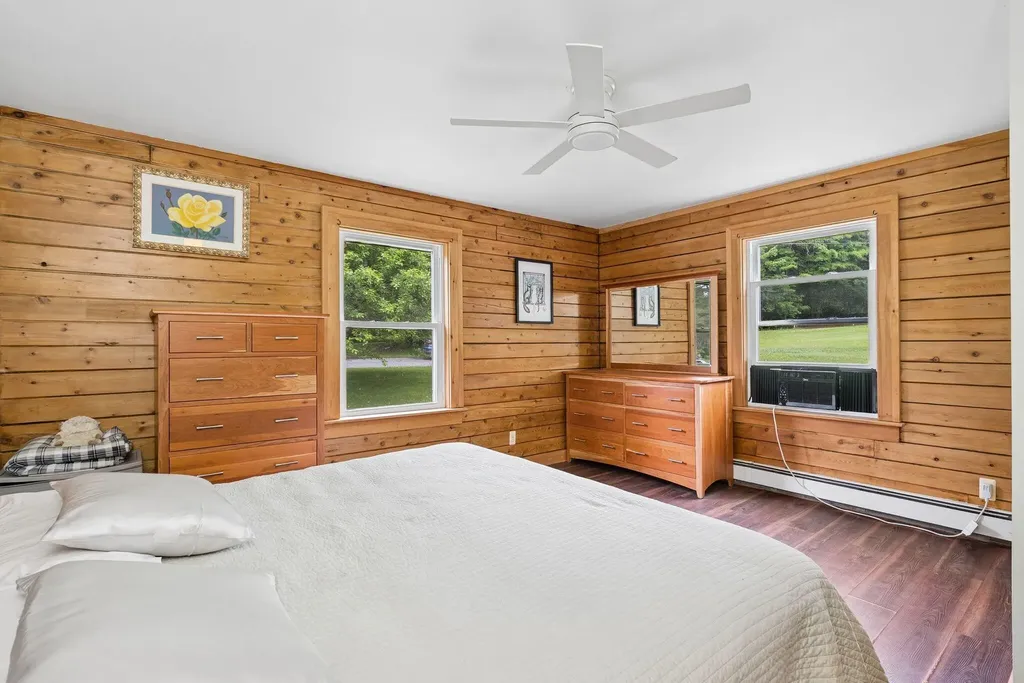 63 Upper Narrows Lane Winthrop ME 04364
