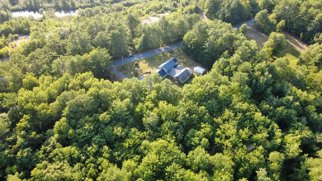297 West Road Bowdoin ME 04287