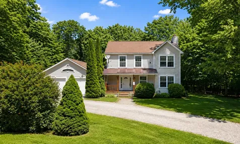 65 Tournament Drive Auburn ME 04210