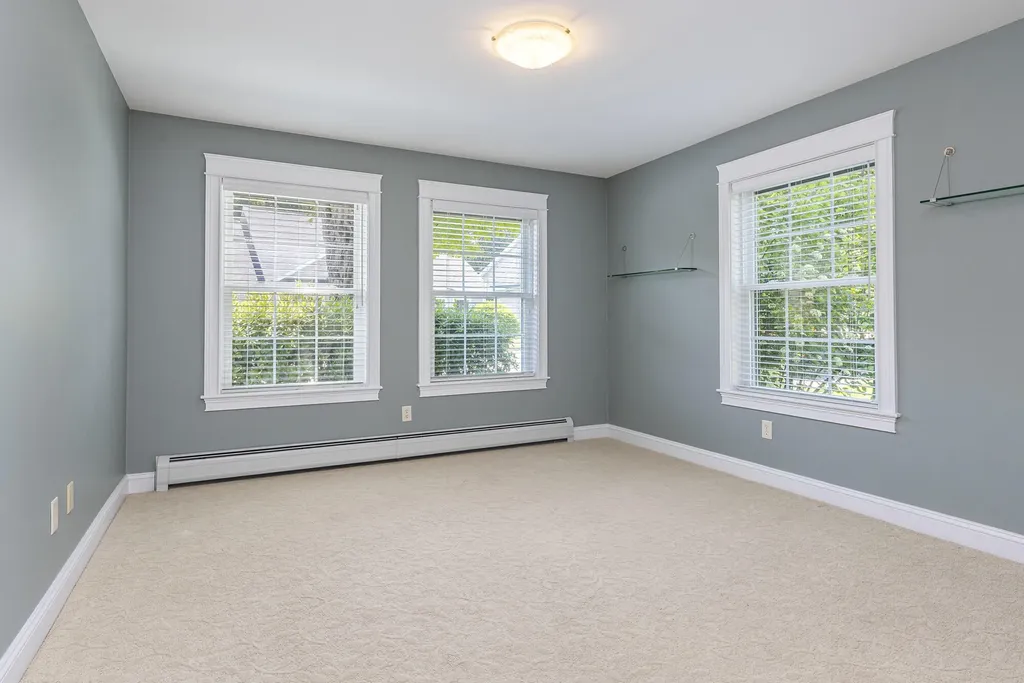 30 York Ledge Drive Cumberland ME 04110