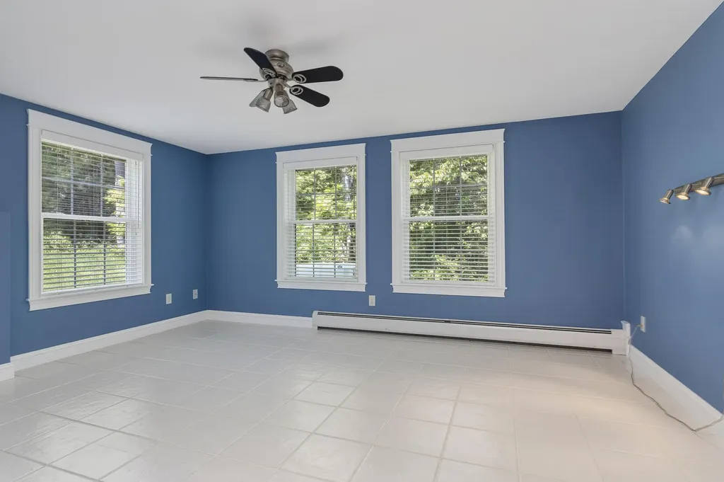 30 York Ledge Drive Cumberland ME 04110