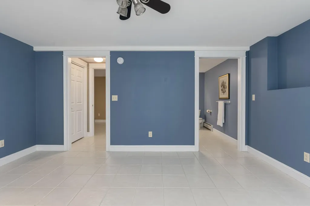 30 York Ledge Drive Cumberland ME 04110