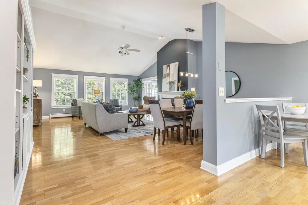 30 York Ledge Drive Cumberland ME 04110