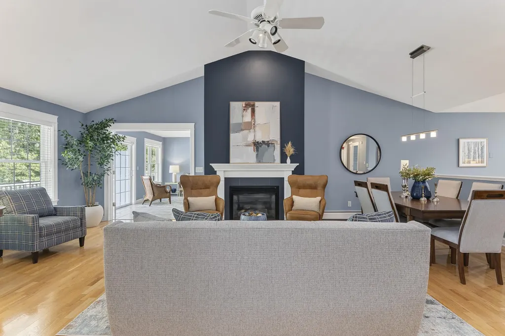 30 York Ledge Drive Cumberland ME 04110