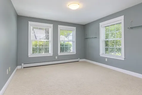 30 York Ledge Drive Cumberland ME 04110