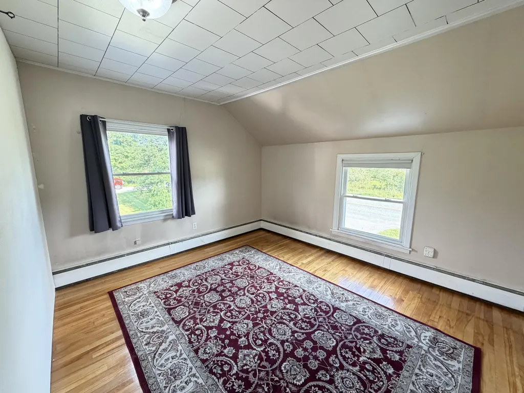 3881 Broadway Kenduskeag ME 04450