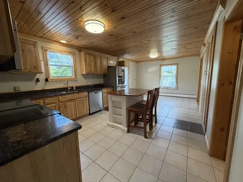 3881 Broadway Kenduskeag ME 04450