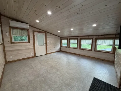3881 Broadway Kenduskeag ME 04450