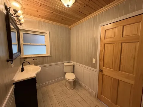 3881 Broadway Kenduskeag ME 04450
