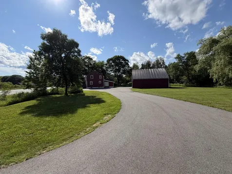3881 Broadway Kenduskeag ME 04450