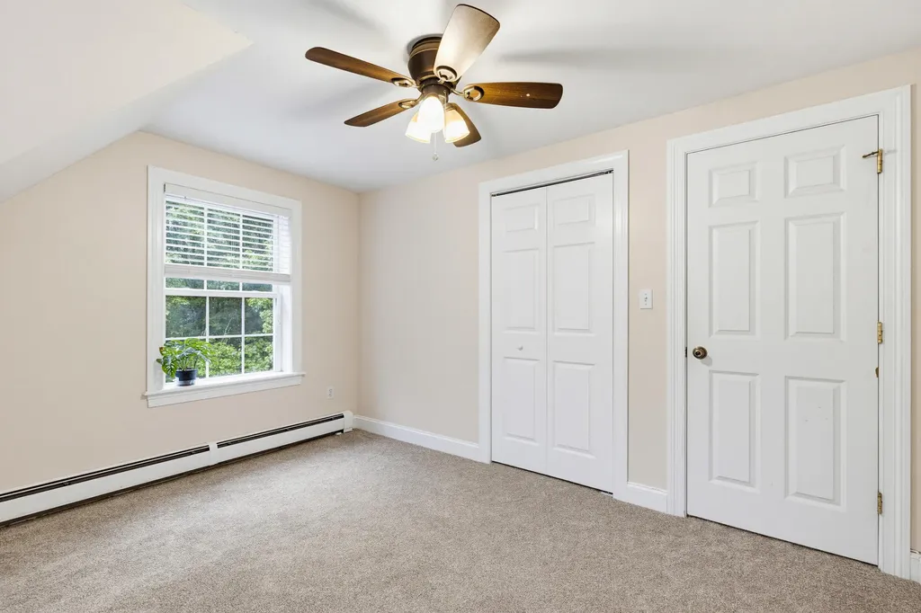 7 Chase Street Standish ME 04084