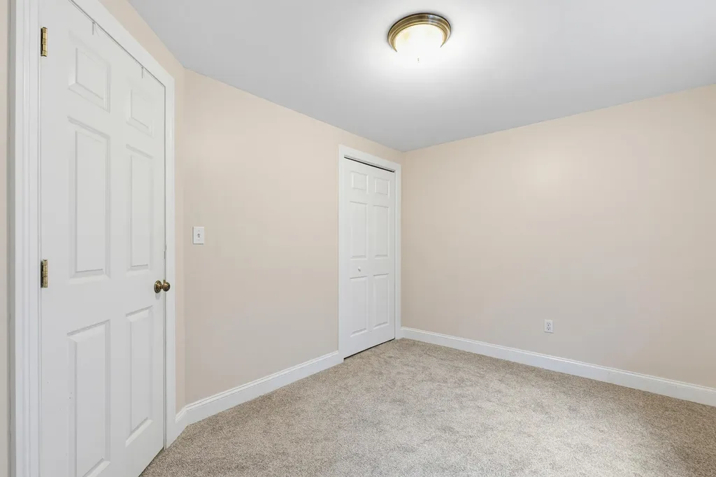 7 Chase Street Standish ME 04084