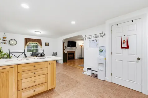 7 Chase Street Standish ME 04084
