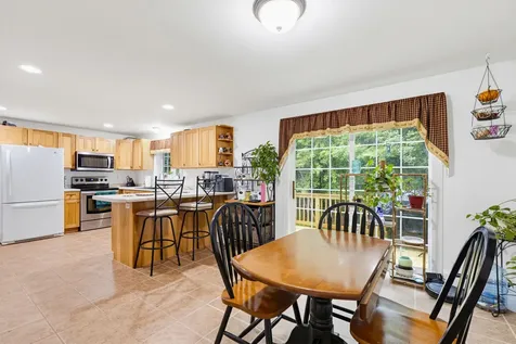 7 Chase Street Standish ME 04084