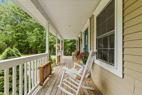 7 Chase Street Standish ME 04084