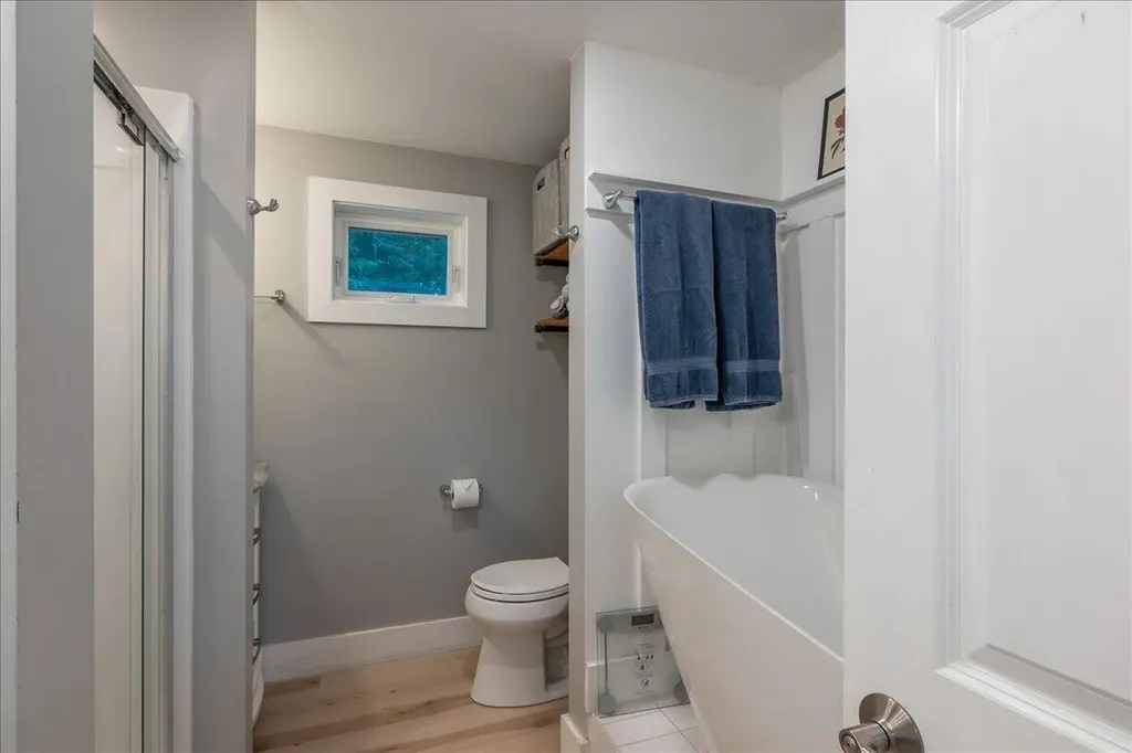 8 Cobb Hill Road Camden ME 04843