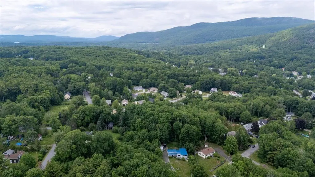 8 Cobb Hill Road Camden ME 04843