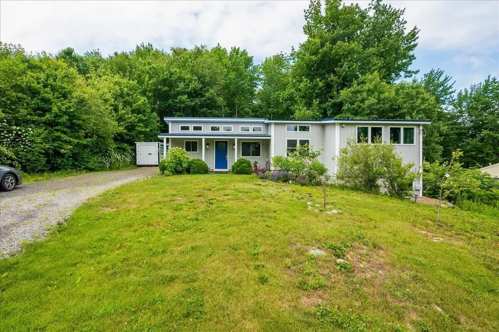 8 Cobb Hill Road Camden ME 04843