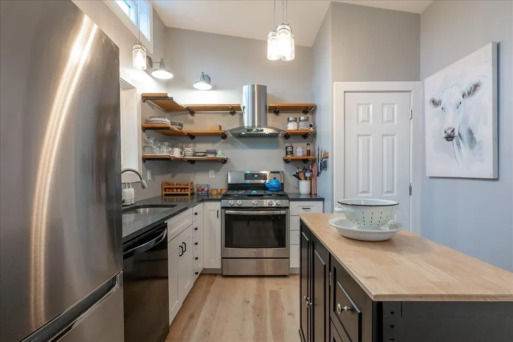 8 Cobb Hill Road Camden ME 04843