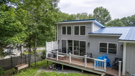 8 Cobb Hill Road Camden ME 04843
