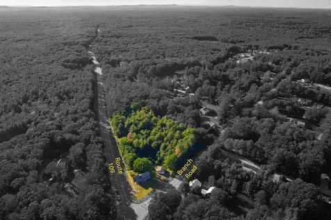 4 Branch Road Wells ME 04090