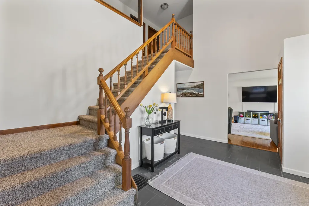48 Alexandra Drive Gardiner ME 04345