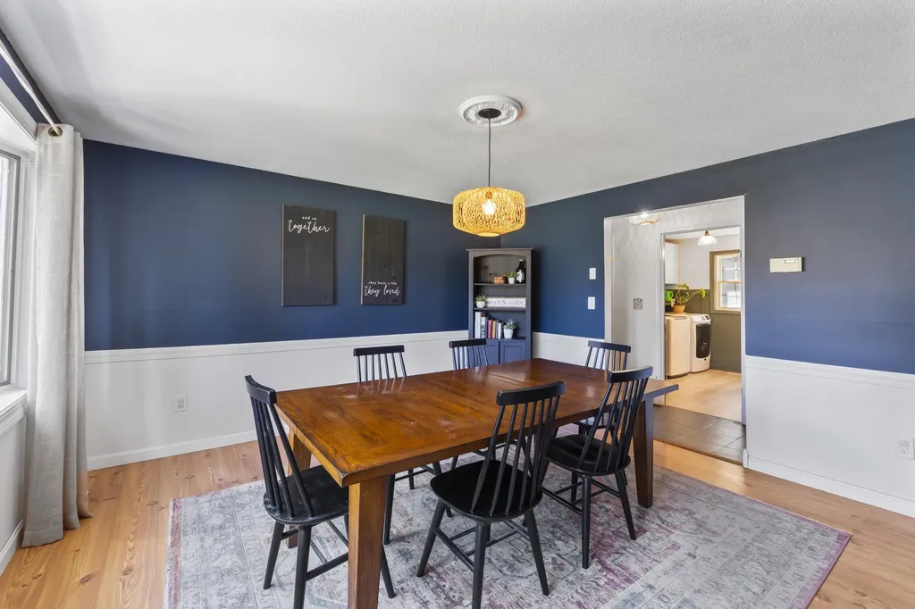 48 Alexandra Drive Gardiner ME 04345