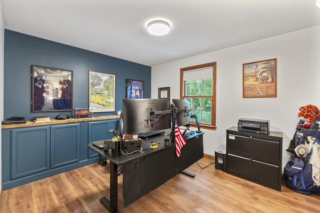 48 Alexandra Drive Gardiner ME 04345