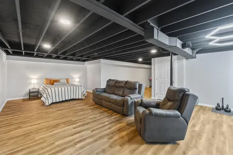 48 Alexandra Drive Gardiner ME 04345