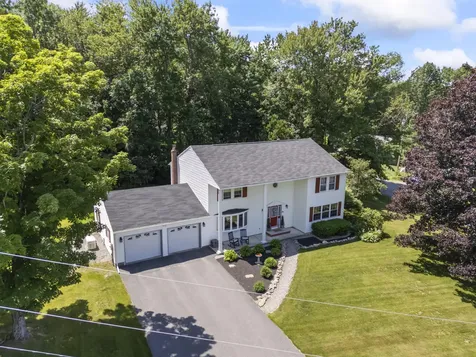 48 Alexandra Drive Gardiner ME 04345