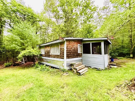 699 Charleston Road Dexter ME 04930