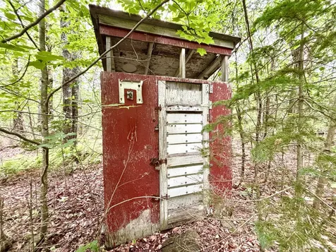 699 Charleston Road Dexter ME 04930