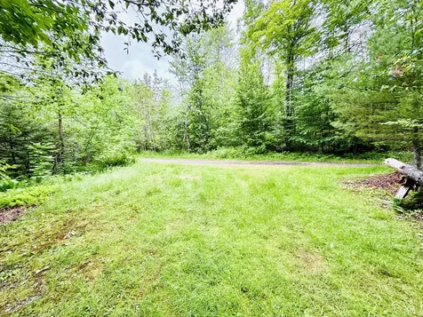699 Charleston Road Dexter ME 04930