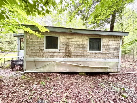 699 Charleston Road Dexter ME 04930