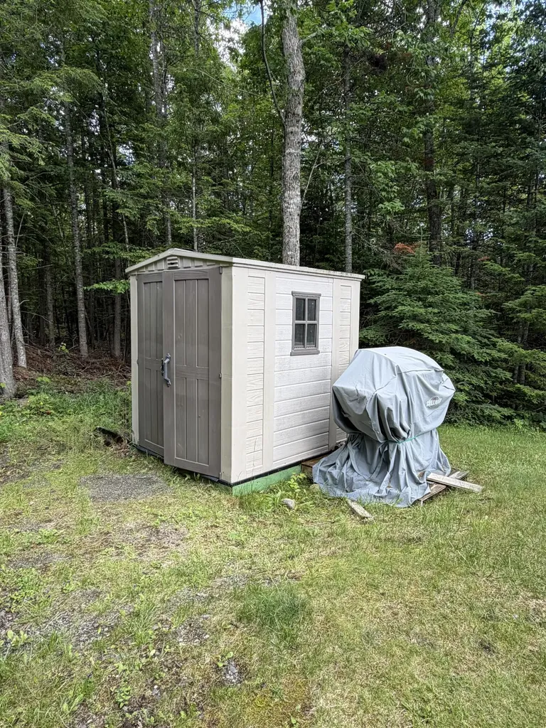 629 Greeley's Landing Road Dover-foxcroft ME 04426