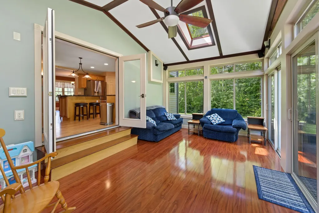 5 Brookfield Drive Holden ME 04429