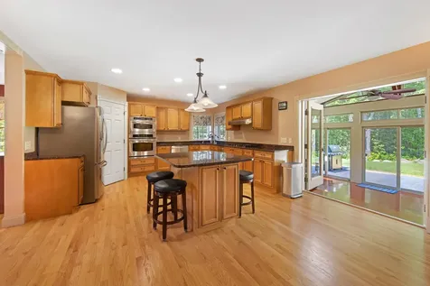 5 Brookfield Drive Holden ME 04429