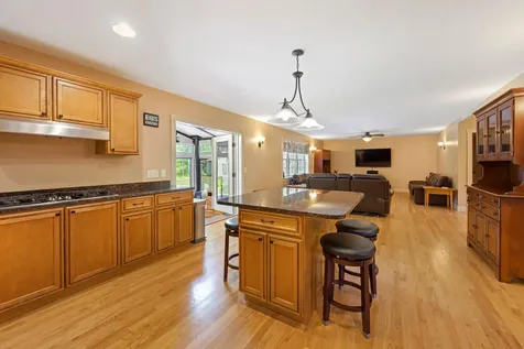 5 Brookfield Drive Holden ME 04429