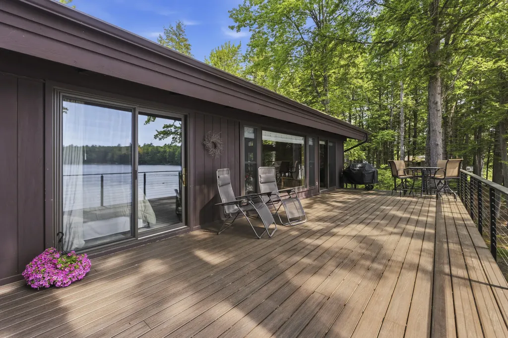 37 Moose Pond Drive Bridgton ME 04009
