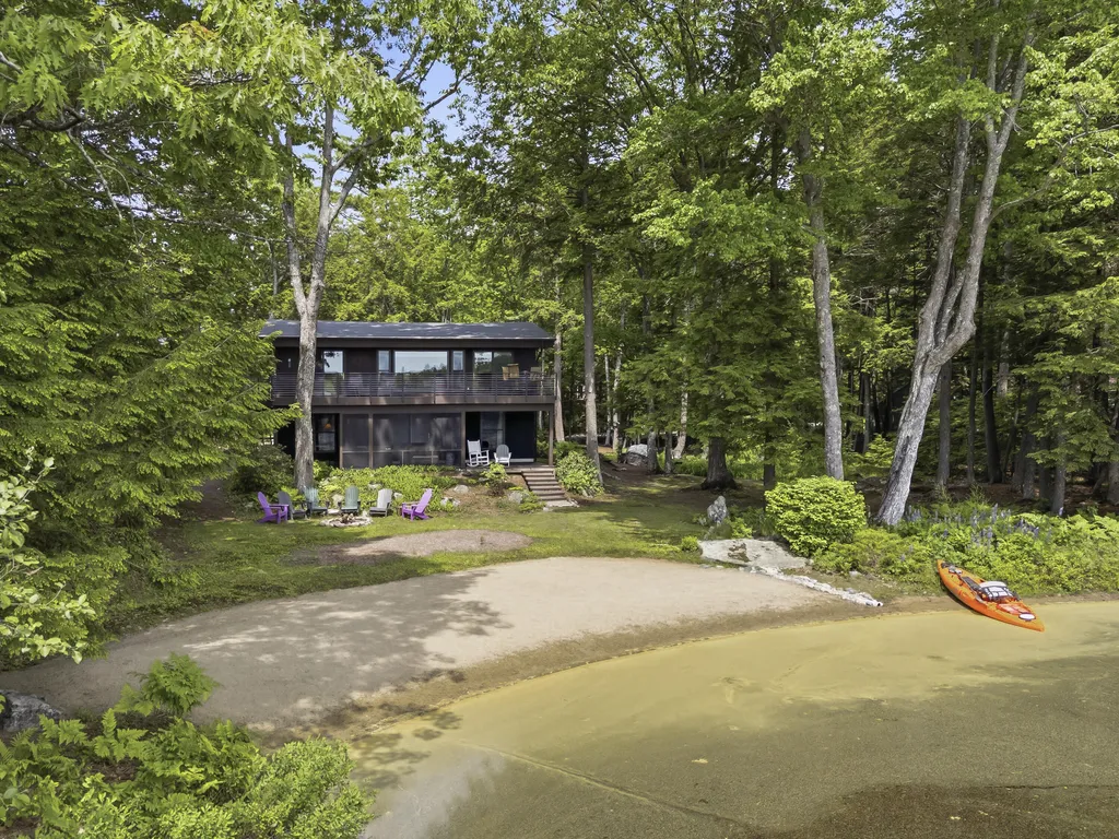 37 Moose Pond Drive Bridgton ME 04009