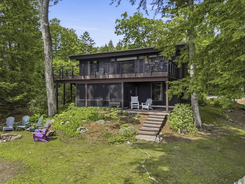 37 Moose Pond Drive Bridgton ME 04009