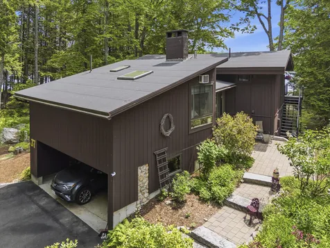 37 Moose Pond Drive Bridgton ME 04009