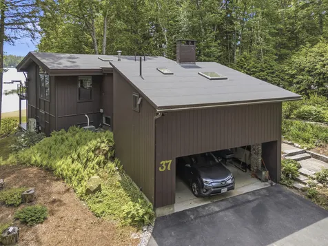 37 Moose Pond Drive Bridgton ME 04009