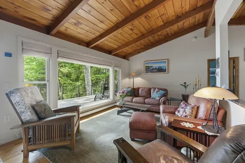 37 Moose Pond Drive Bridgton ME 04009