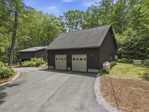 37 Moose Pond Drive Bridgton ME 04009