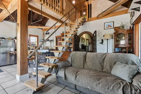 304 Quaker Ridge Road Leeds ME 04263