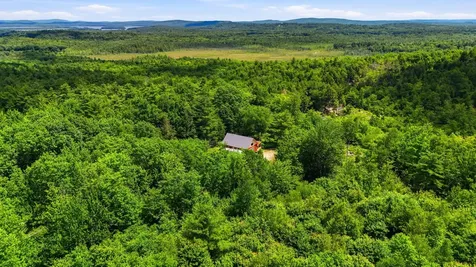 304 Quaker Ridge Road Leeds ME 04263