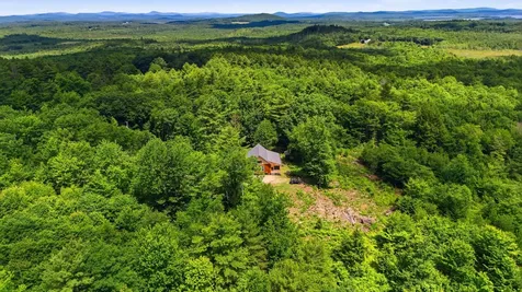 304 Quaker Ridge Road Leeds ME 04263